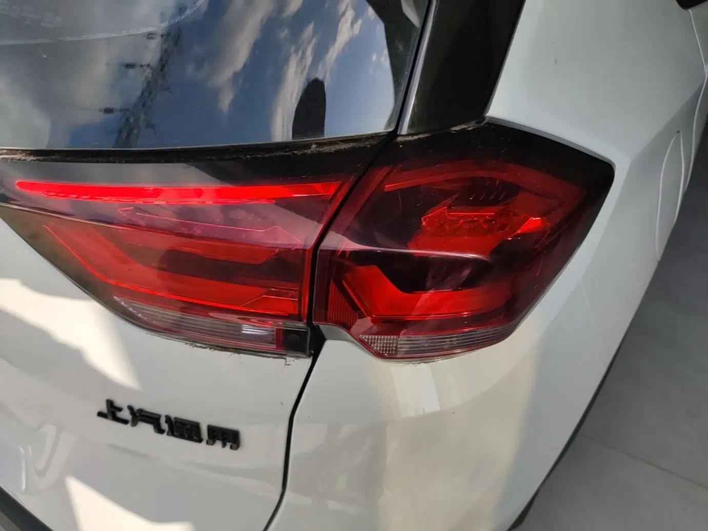 Chevrolet Orlando 2019 Redline 530T Automatic Enjoyment Version (5+2 Seating) China VI — миниатюра 9
