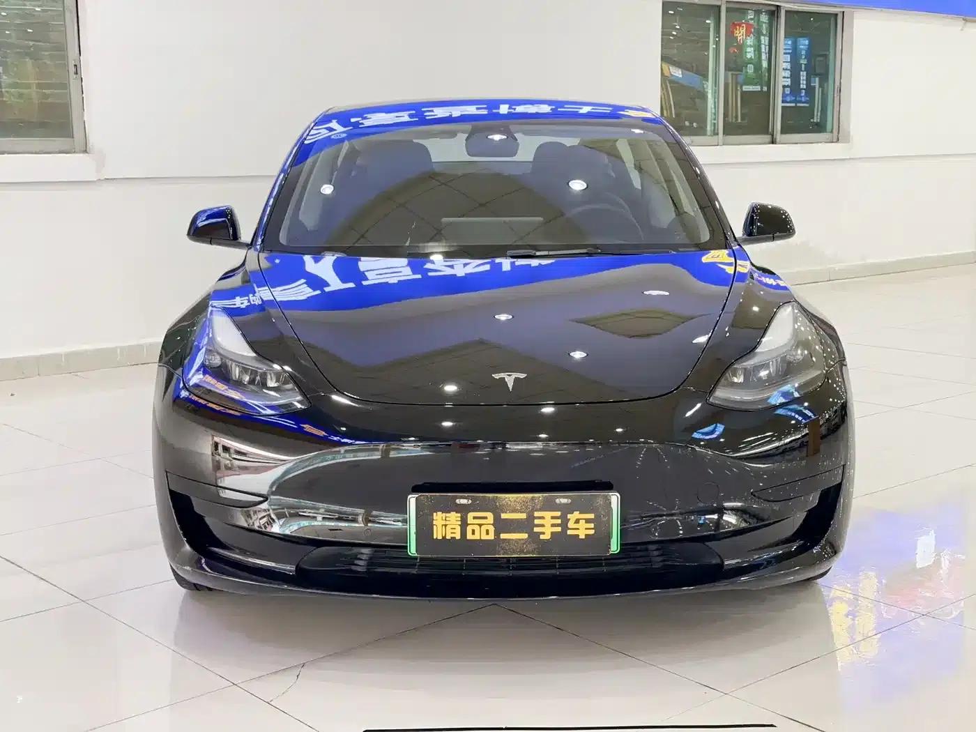 Model 3 2022 Rear-Wheel Drive — миниатюра 2
