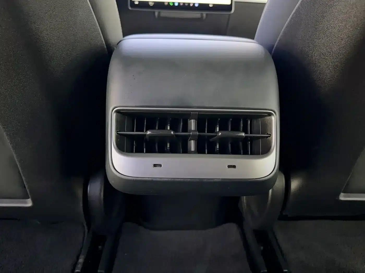 Model 3 2022 Rear-Wheel Drive — миниатюра 15