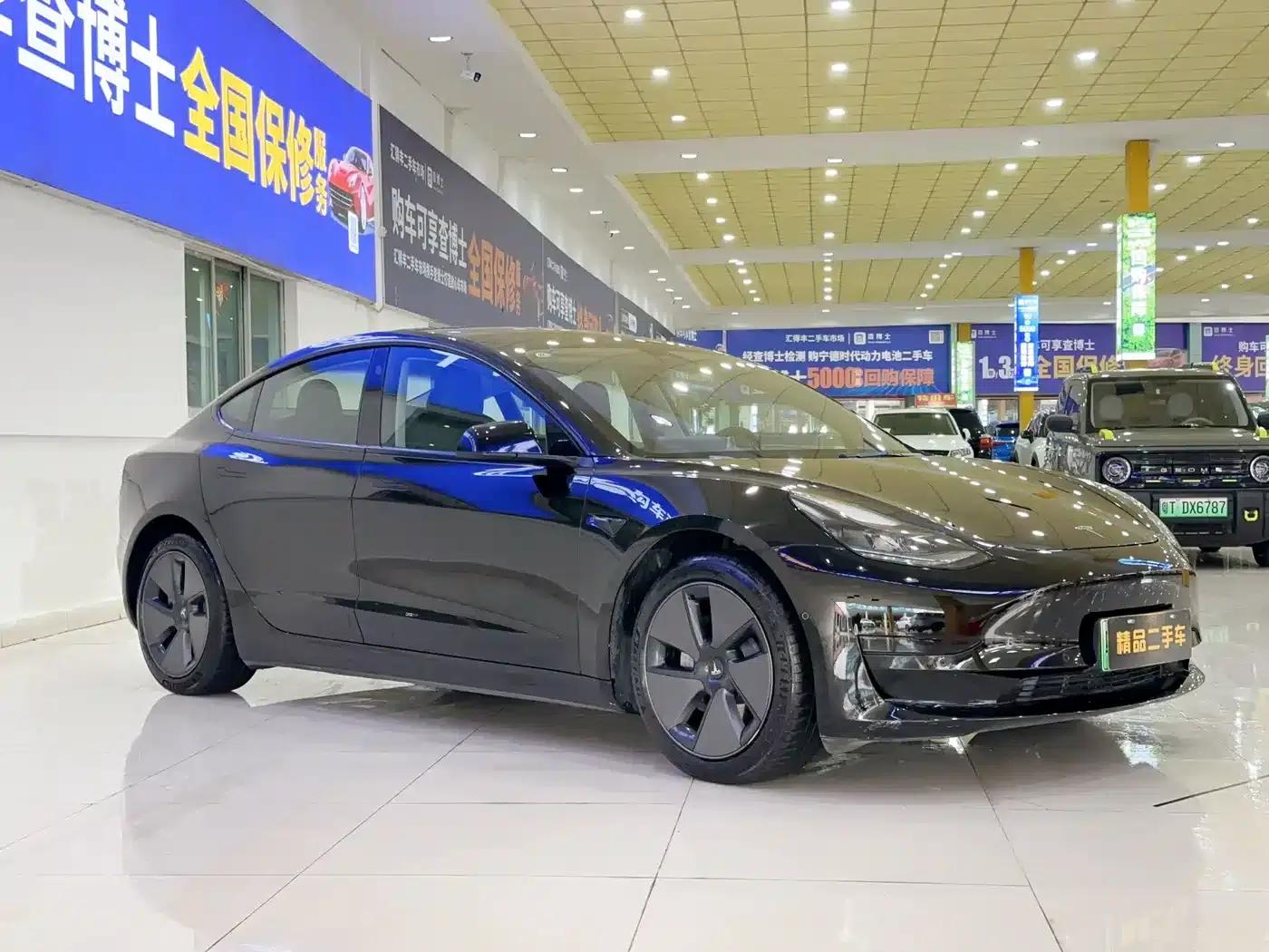 Model 3 2022 Rear-Wheel Drive — миниатюра 3