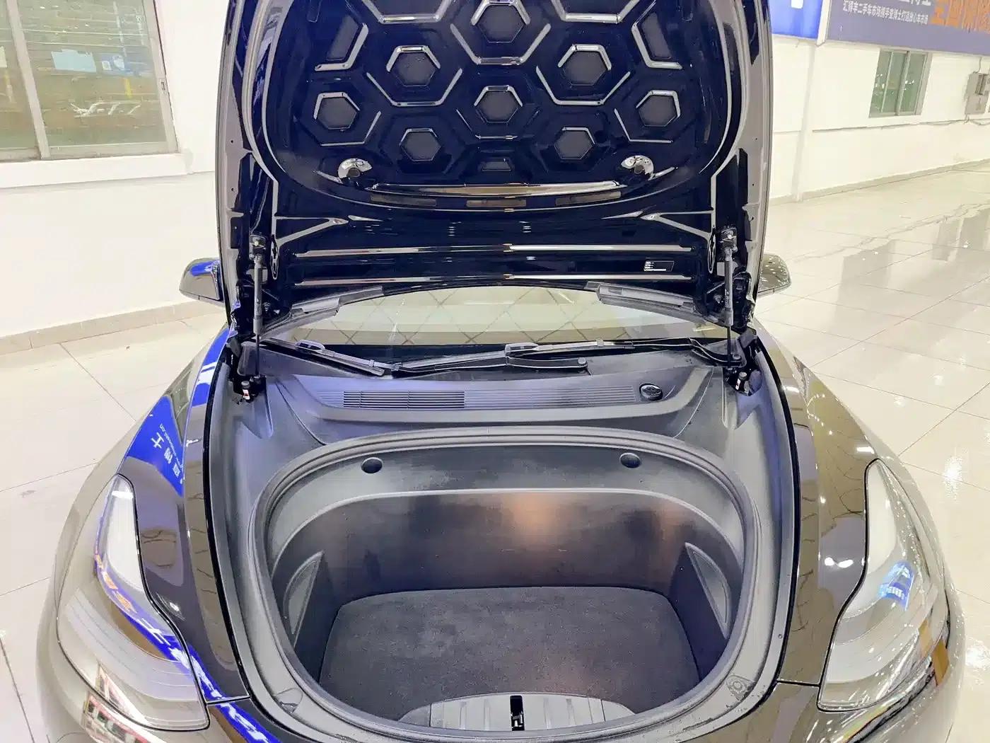Model 3 2022 Rear-Wheel Drive — миниатюра 31