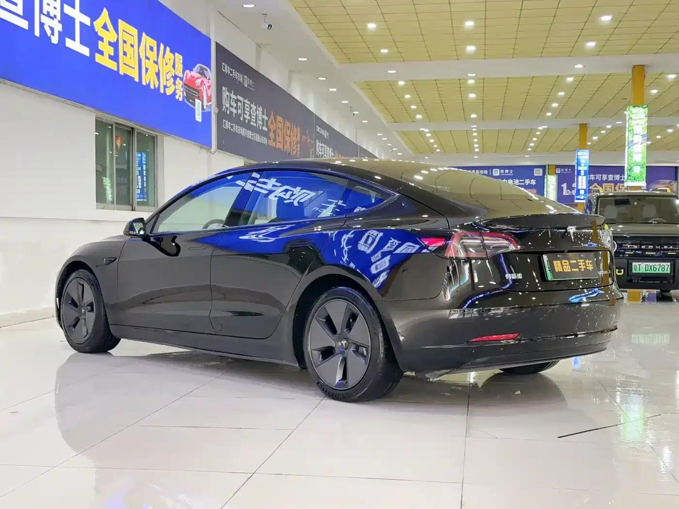 Model 3 2022 Rear-Wheel Drive — миниатюра 6