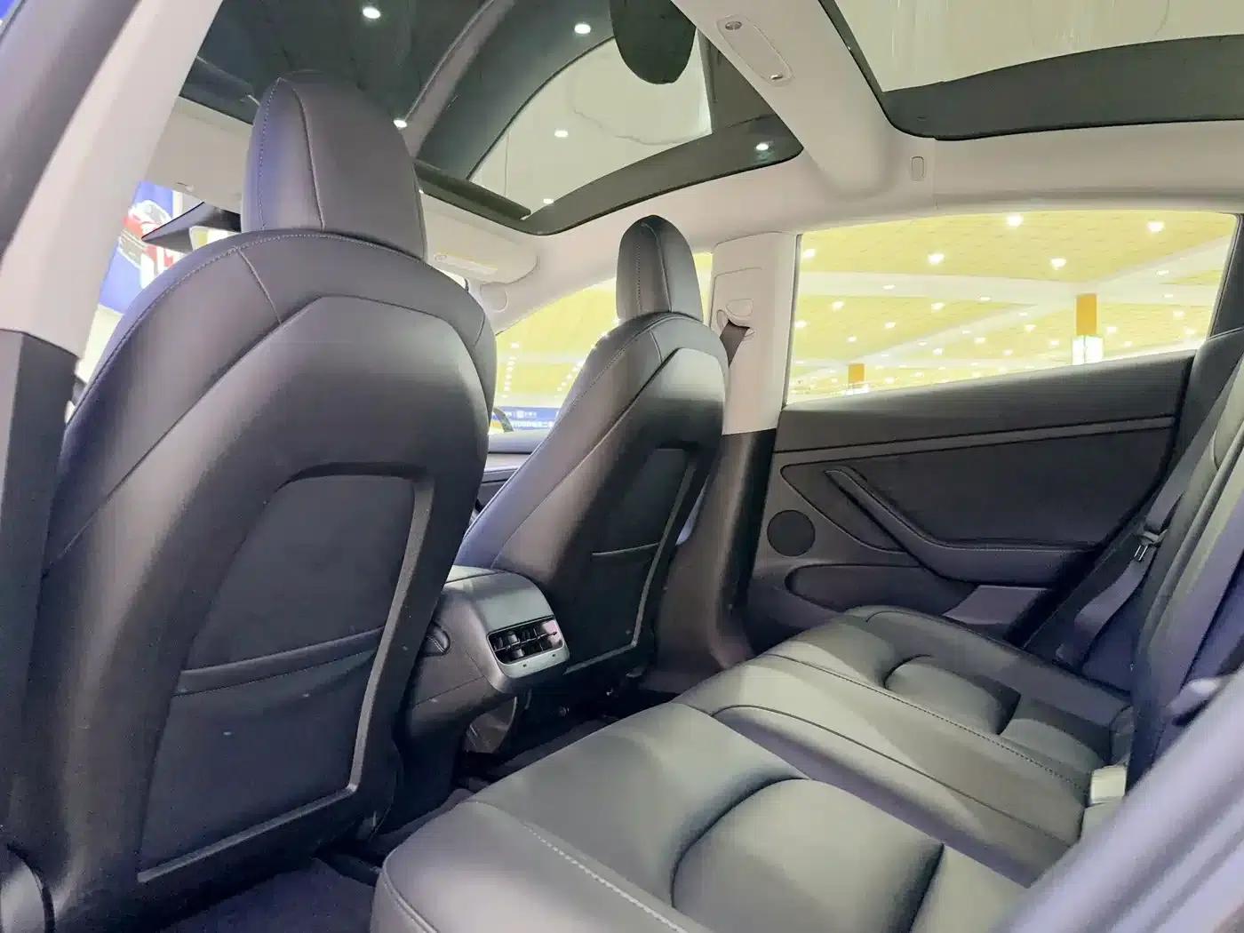 Model 3 2022 Rear-Wheel Drive — миниатюра 10