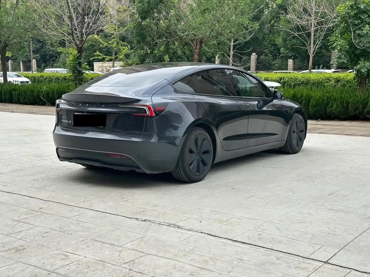 Model 3 2025 Rear-Wheel Drive — миниатюра 6