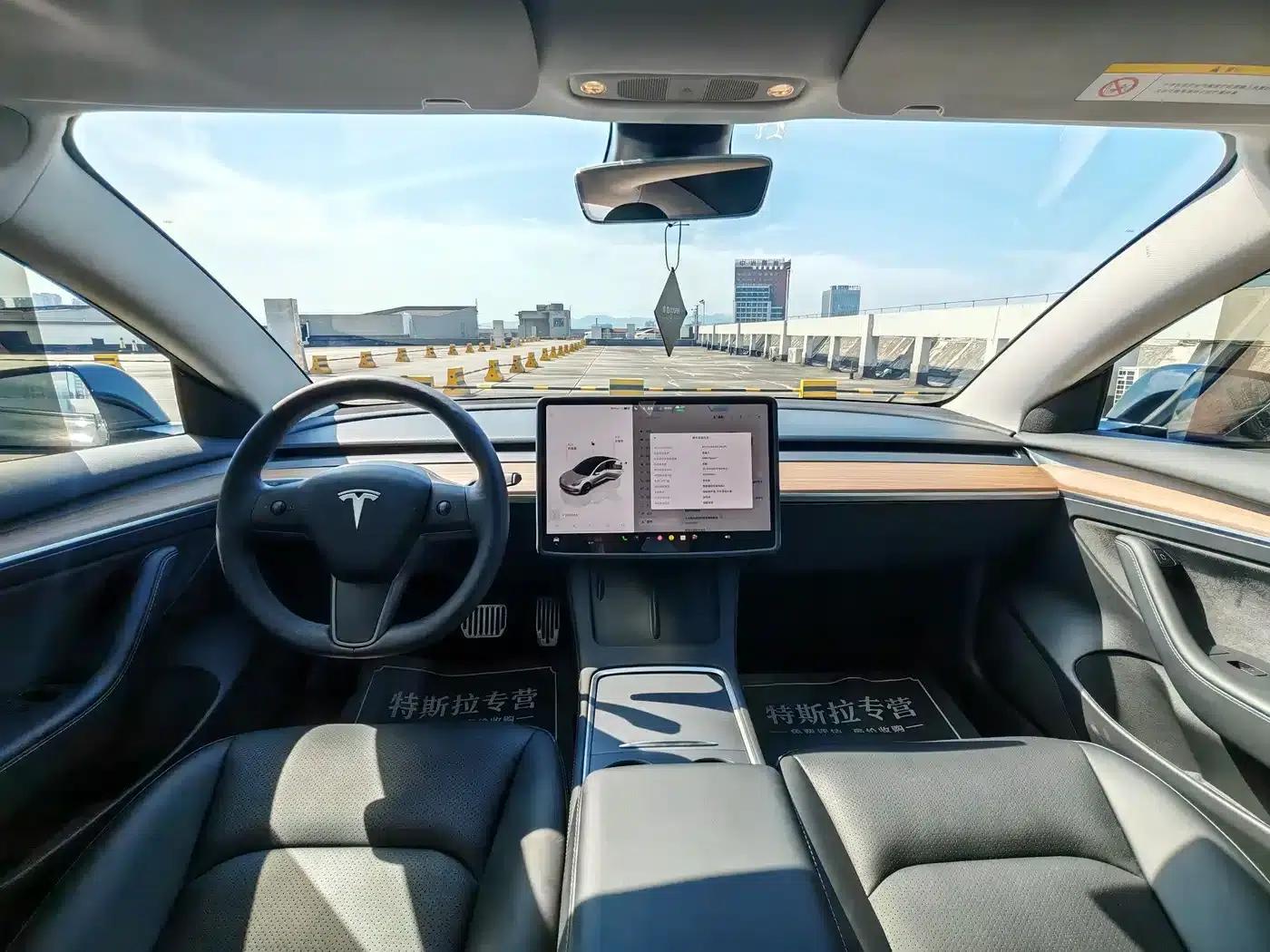Model 3 2022 Rear-Wheel Drive — миниатюра 9