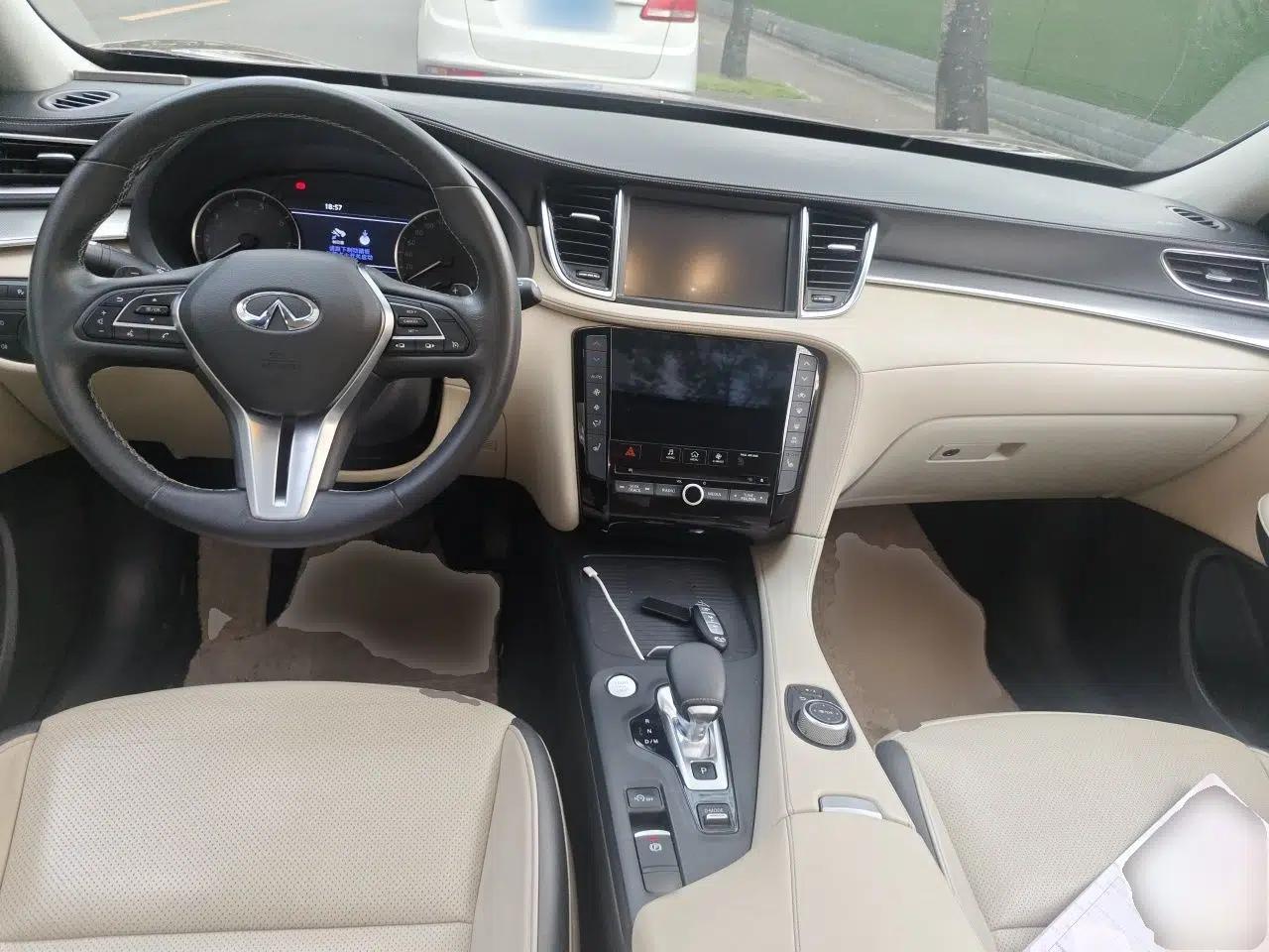 Infiniti QX50 2018 2.0T Two-Wheel Drive Fashion Edition — миниатюра 9