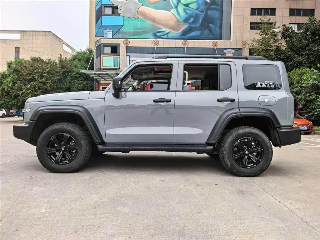 Tank 300 2023 Off-Road Edition 2.0T Conqueror — миниатюра 16