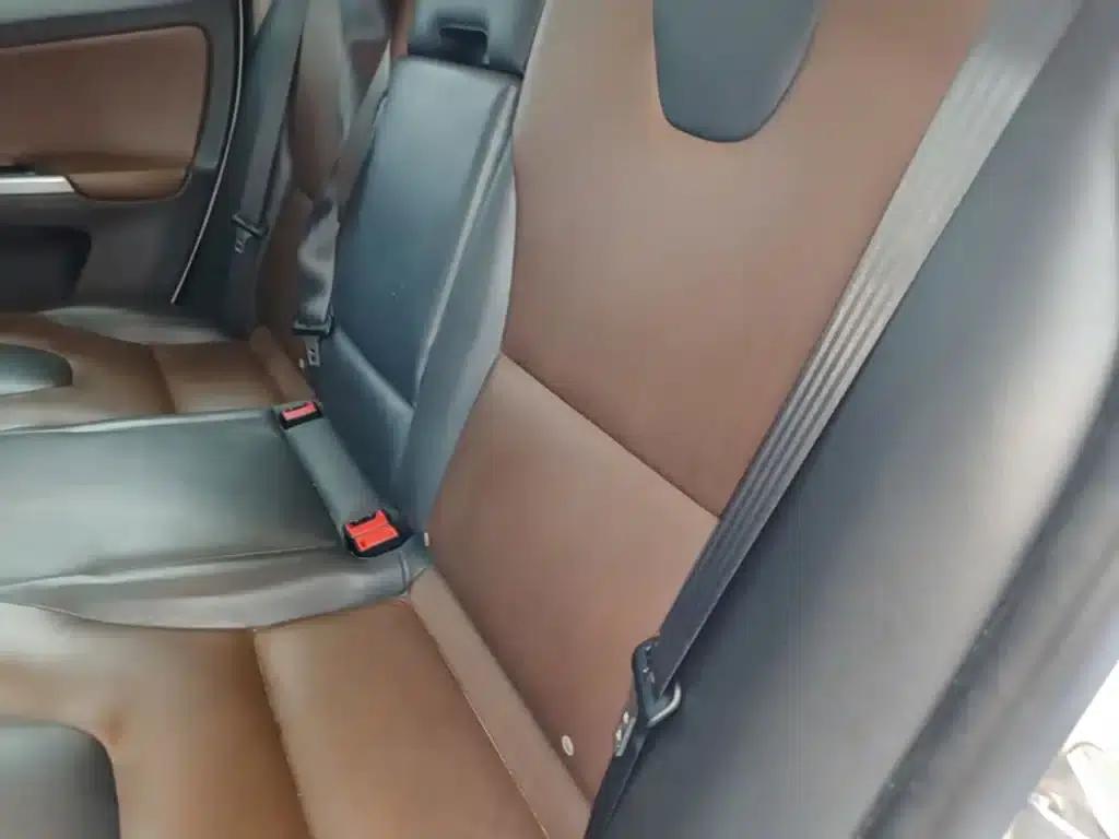2017 Volvo XC60 T5 AWD Smart Upgrade Edition — миниатюра 17