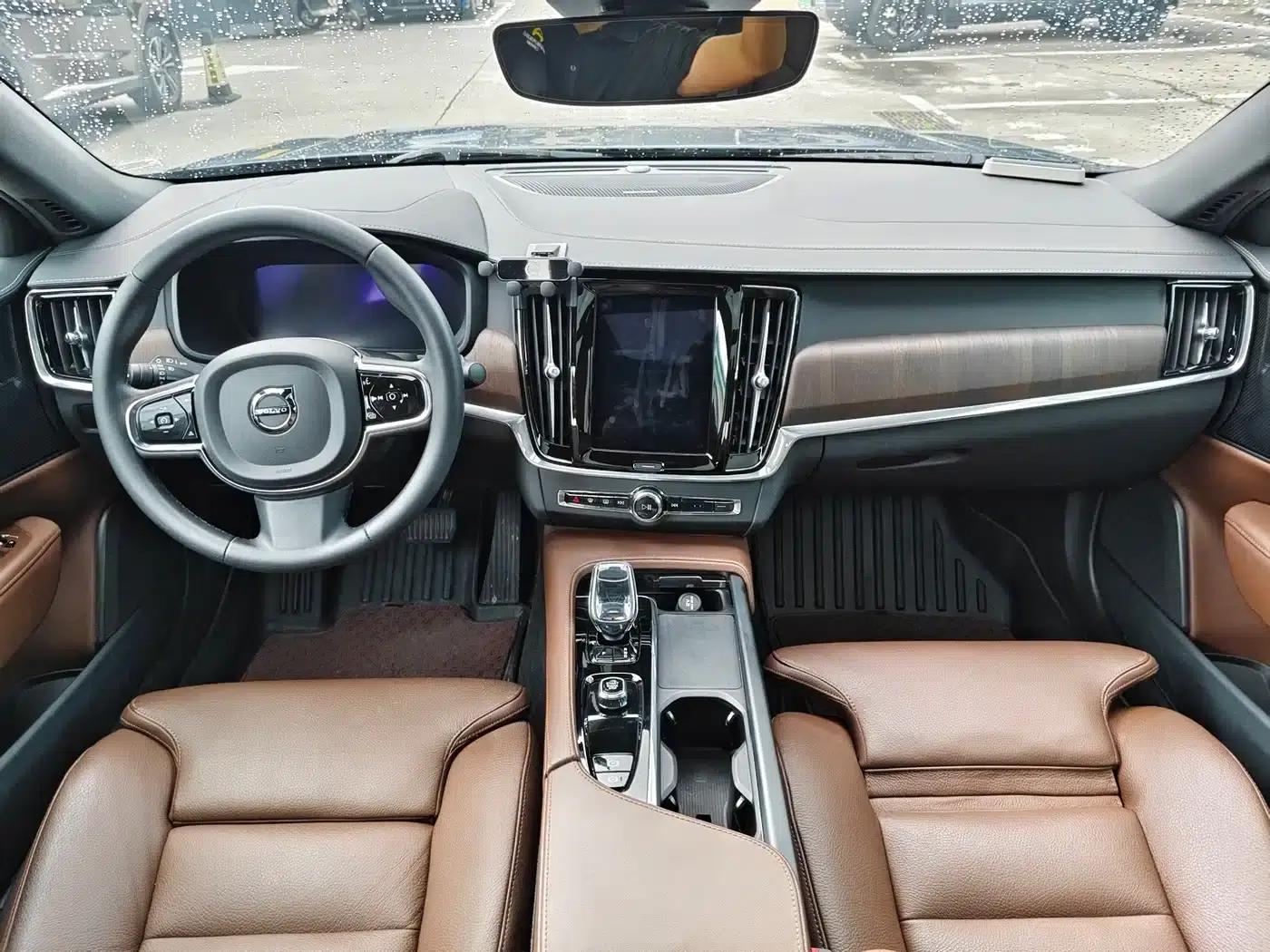 2023 Volvo S90 B5 Inscription Luxury Edition — миниатюра 5