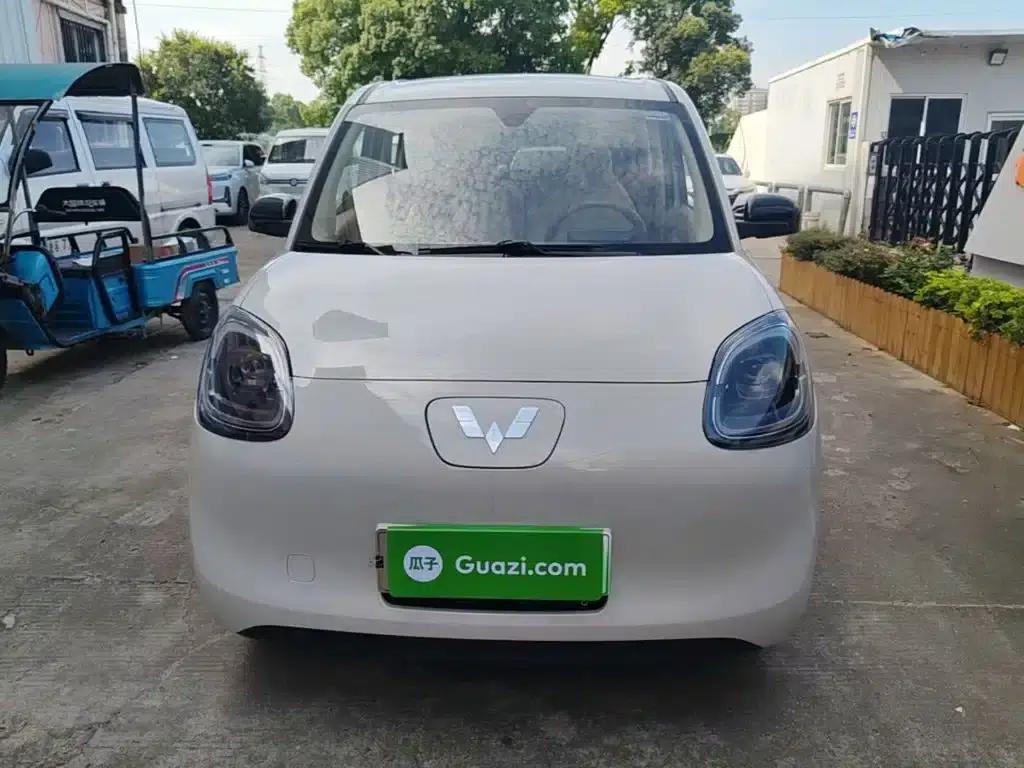 Hongguang MINIEV 2025 Fourth Generation Four-Door Advanced Model — миниатюра 3