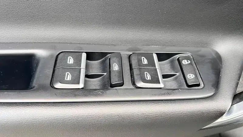 Geely Boyue 2016 1.8TD Automatic Intelligent Connectivity Model — миниатюра 20