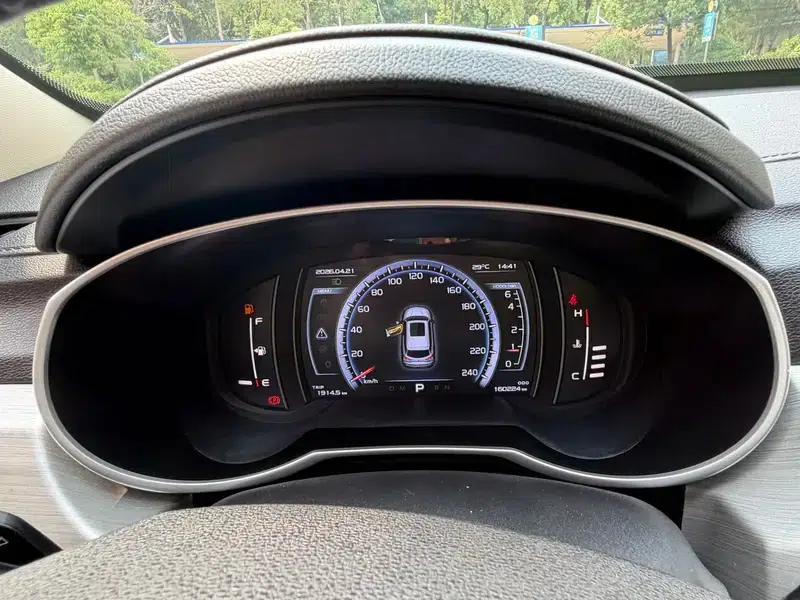 Geely Boyue 2016 1.8TD Automatic Intelligent Connectivity Model — миниатюра 21