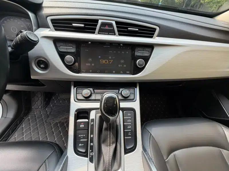 Geely Boyue 2016 1.8TD Automatic Intelligent Connectivity Model — миниатюра 25
