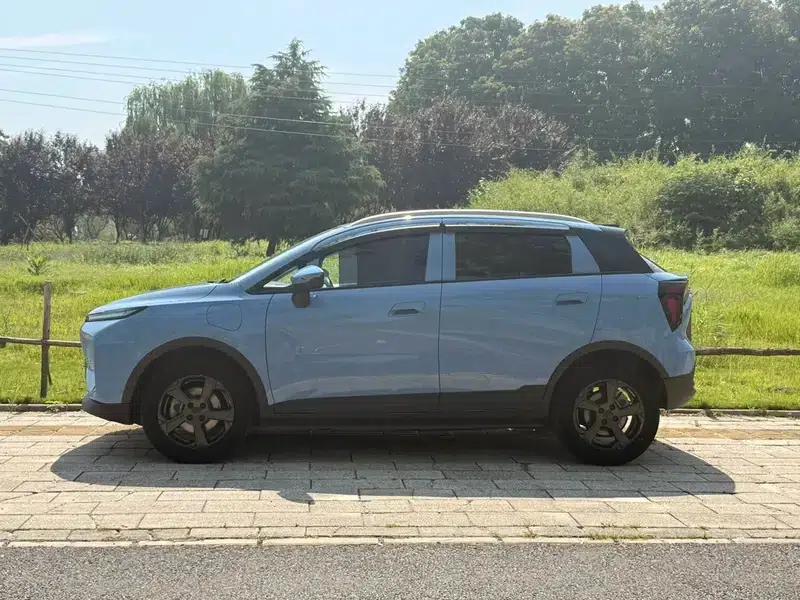 Geely Geometry E Firefly 2022 Model 320KM Cute Tiger — миниатюра 3