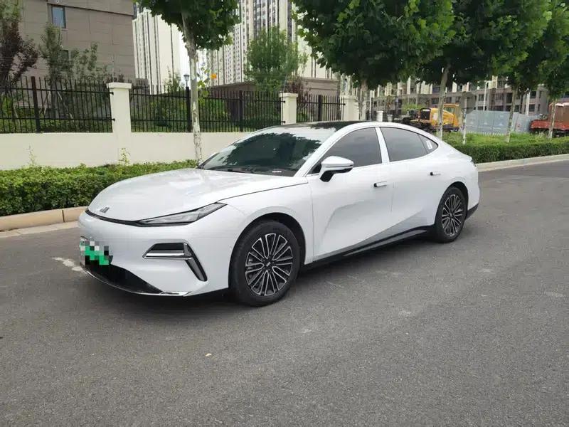Galaxy Star 8 PHEV 2025 130km EM-i Premium Edition — миниатюра 1
