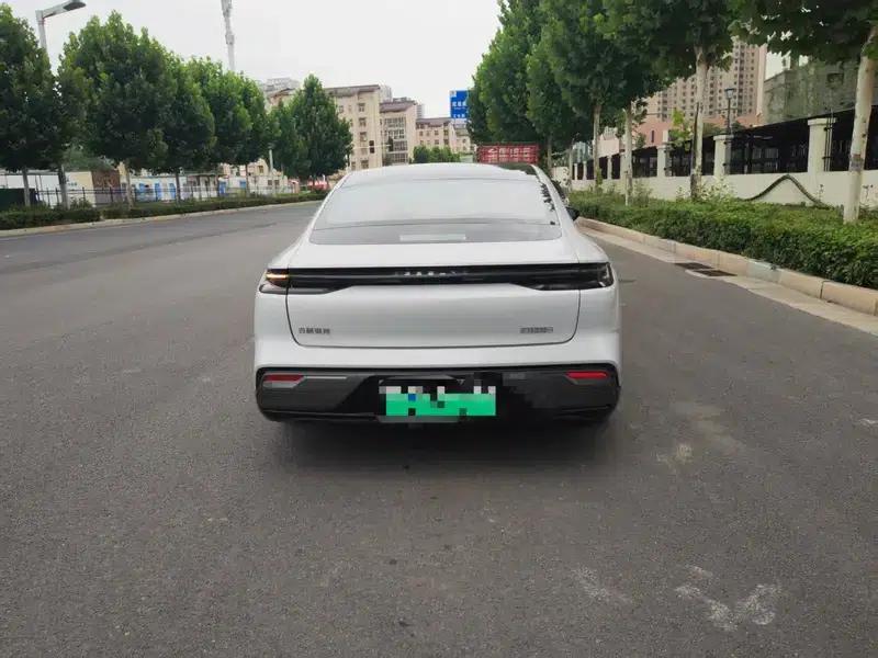 Galaxy Star 8 PHEV 2025 130km EM-i Premium Edition — миниатюра 5