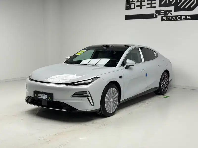 Galaxy Star 8 PHEV 2025 Model 130km EM-P Starship Edition — миниатюра 1