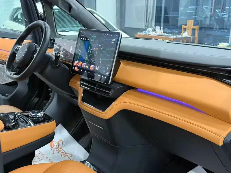 Yizhen L380 2025 Model, 805km/h, 4WD Flagship Edition — миниатюра 19