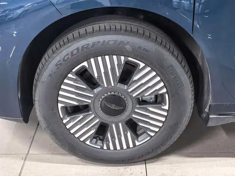 Wingzhen L380 2024 Model 100kWh 6-Seater AIR — миниатюра 8