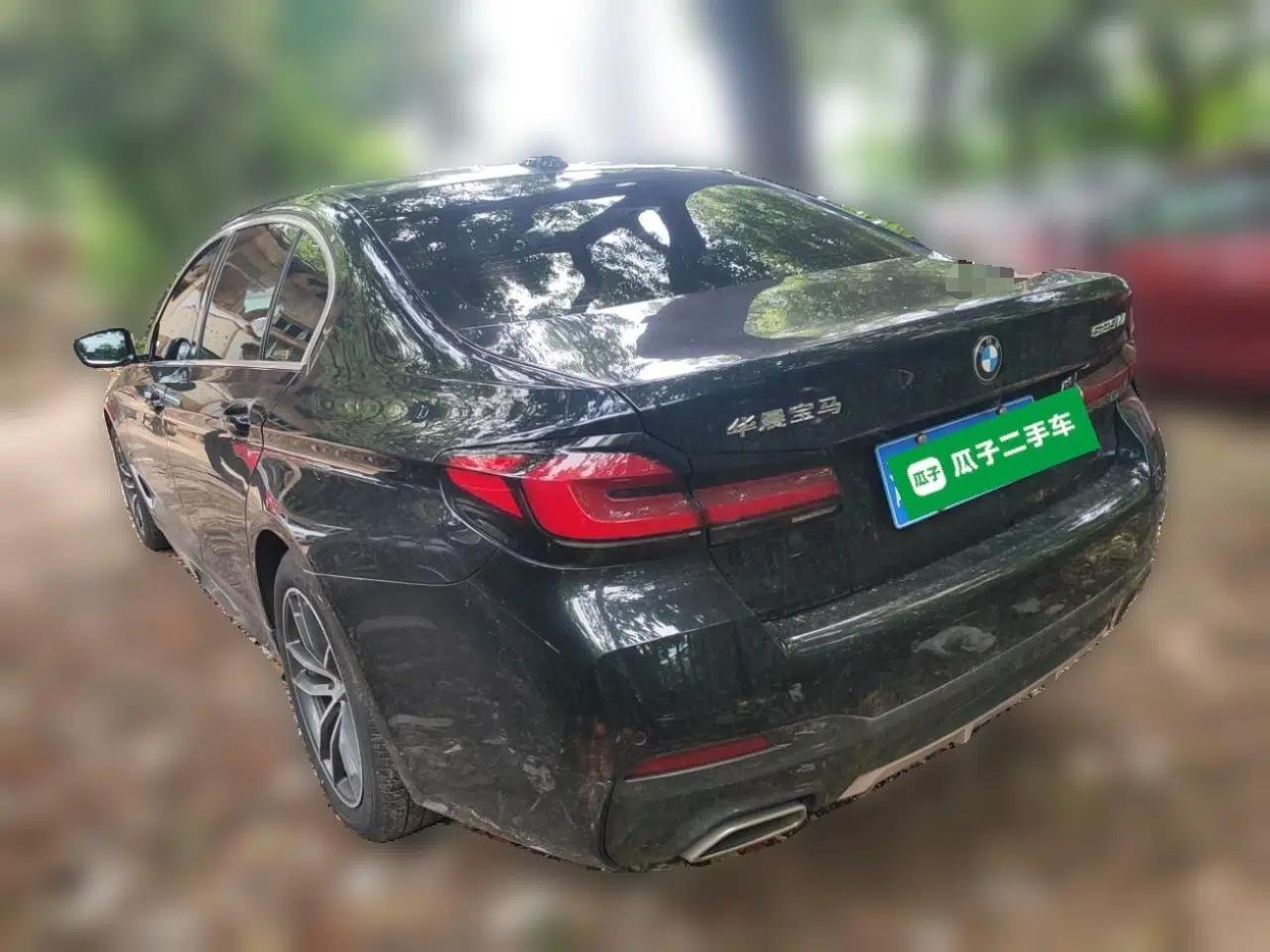 BMW 5 Series 2022 Second Facelift 525Li M Sport Package — миниатюра 4