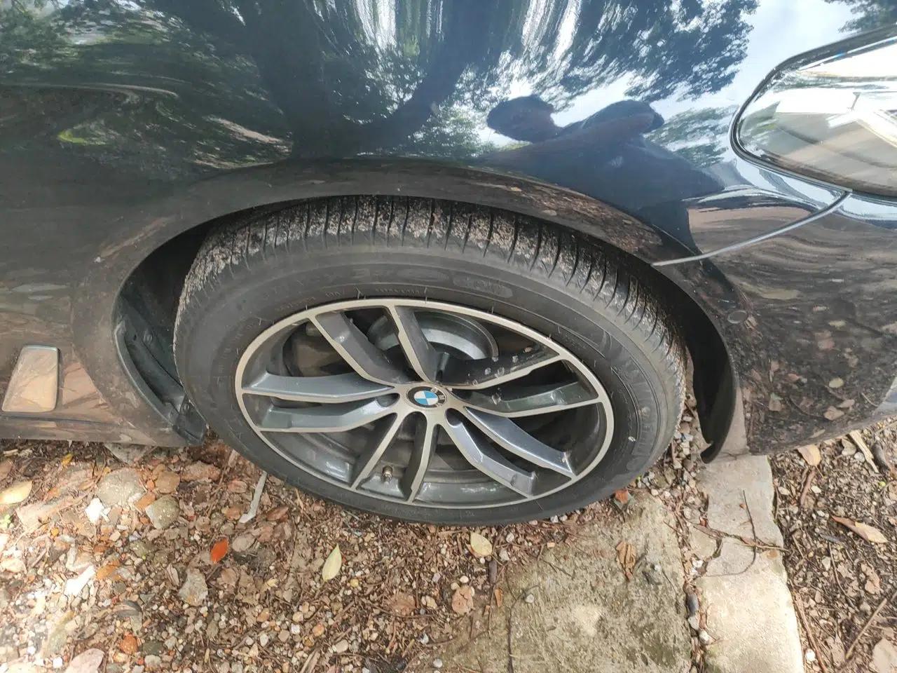 BMW 5 Series 2022 Second Facelift 525Li M Sport Package — миниатюра 8