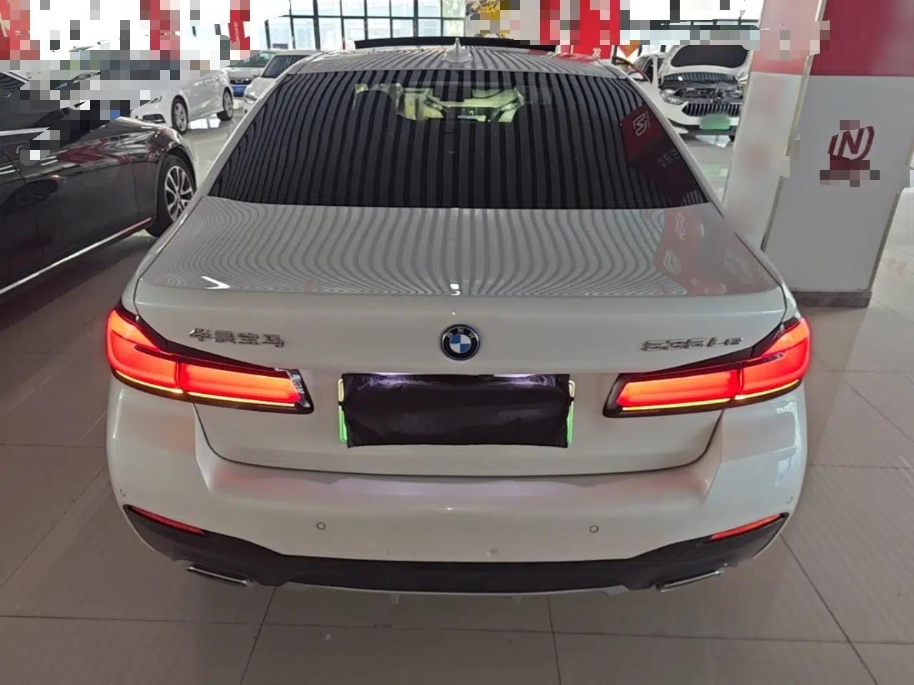BMW 5 Series New Energy 2022 Second Facelift 535Le M Sport Package — миниатюра 5