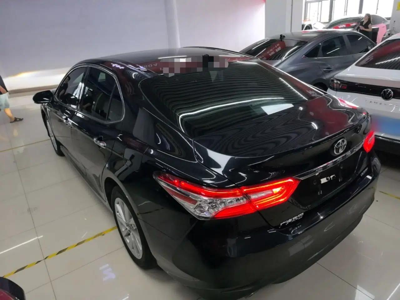 Toyota Camry 2021 2.0G Luxury Edition — миниатюра 13