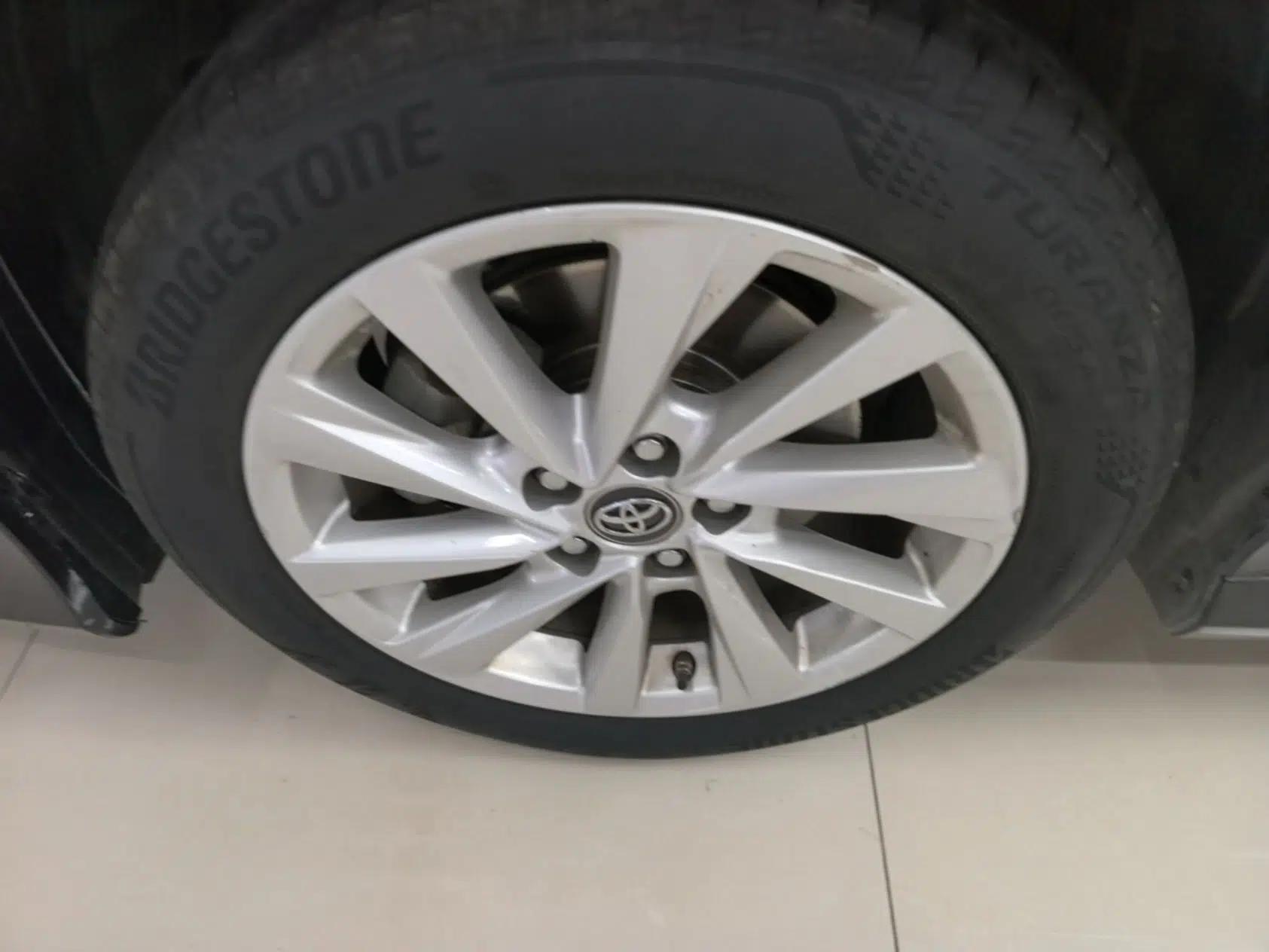 Toyota Camry 2021 2.0G Luxury Edition — миниатюра 15