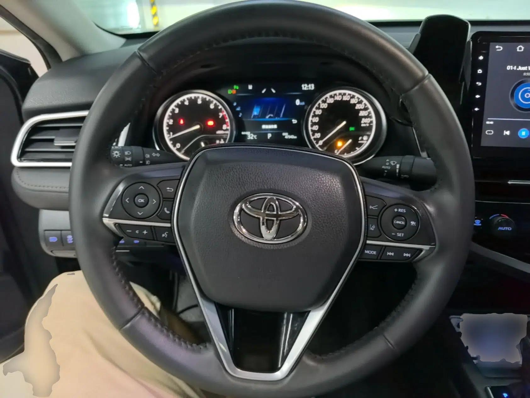 Toyota Camry 2021 2.0G Luxury Edition — миниатюра 18
