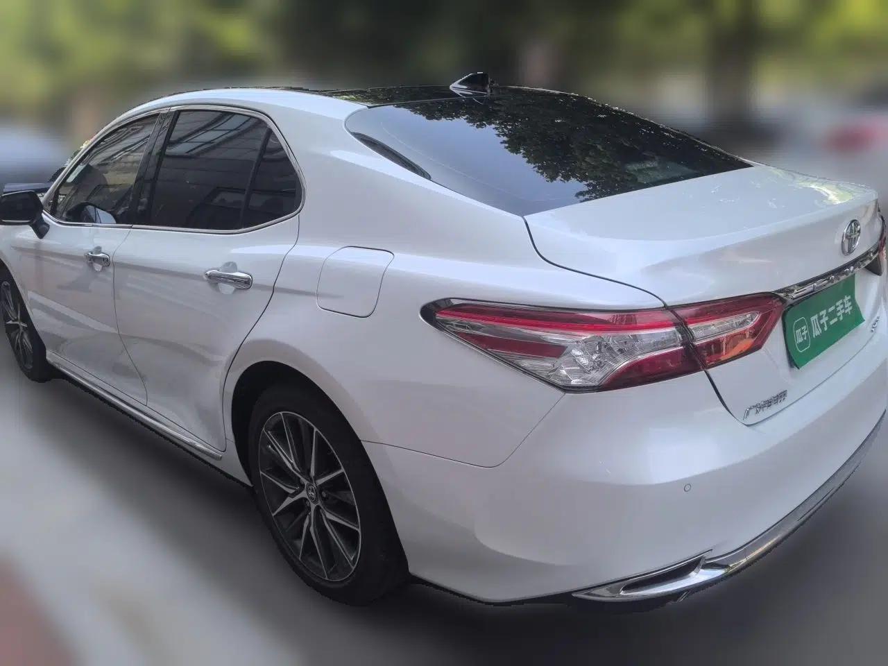 Toyota Camry 2023 2.5G Luxury Edition — миниатюра 4