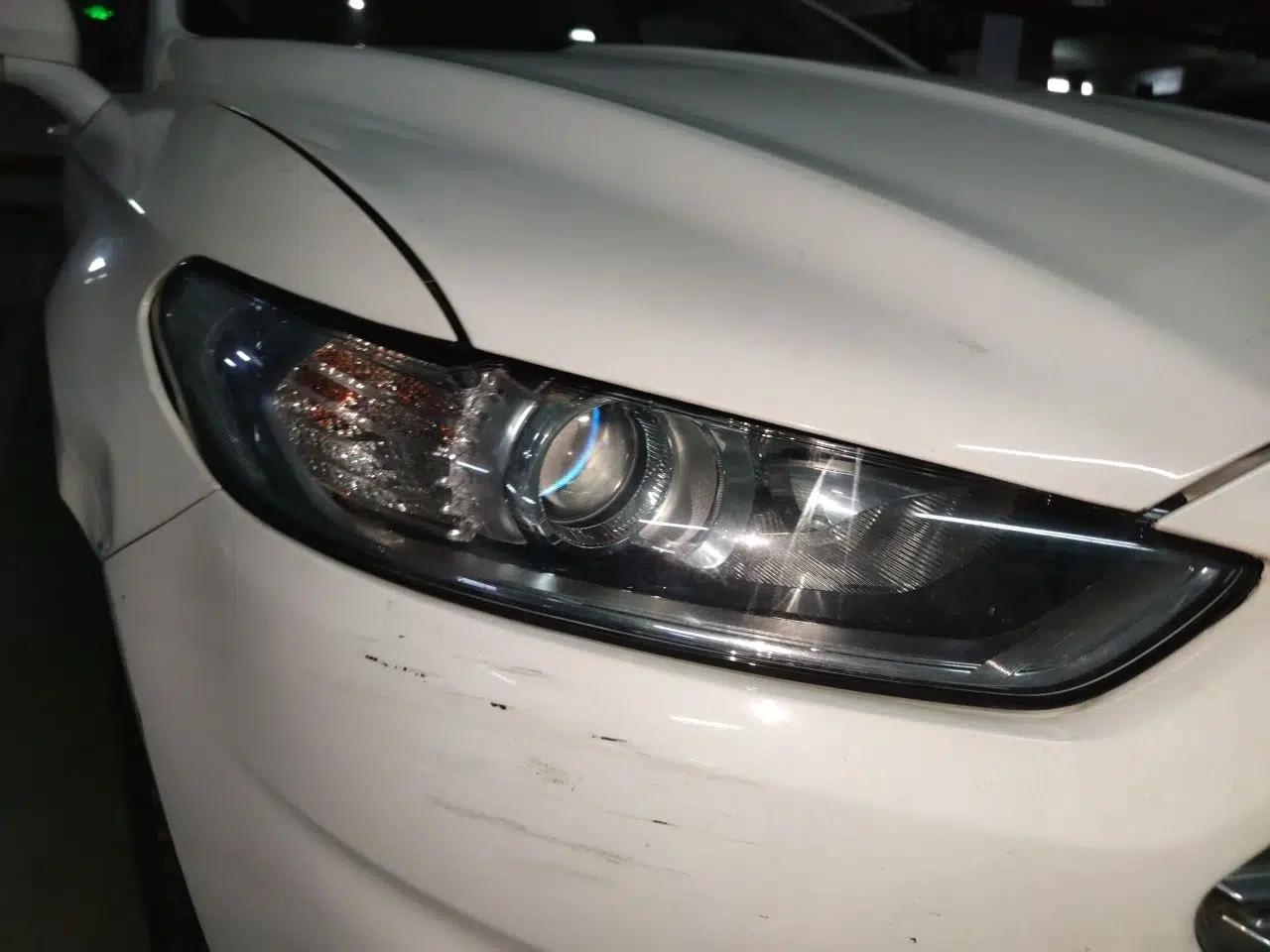 Ford Mondeo 2013 1.5L GTDi180 Fashion Edition — миниатюра 7