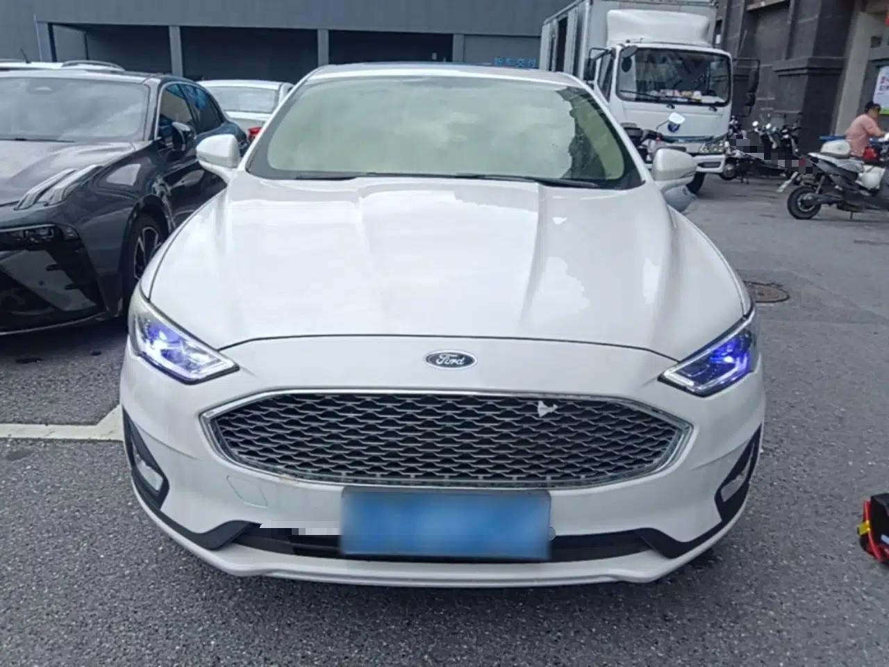 Ford Mondeo 2020 EcoBoost 180 Stylish Model — миниатюра 2