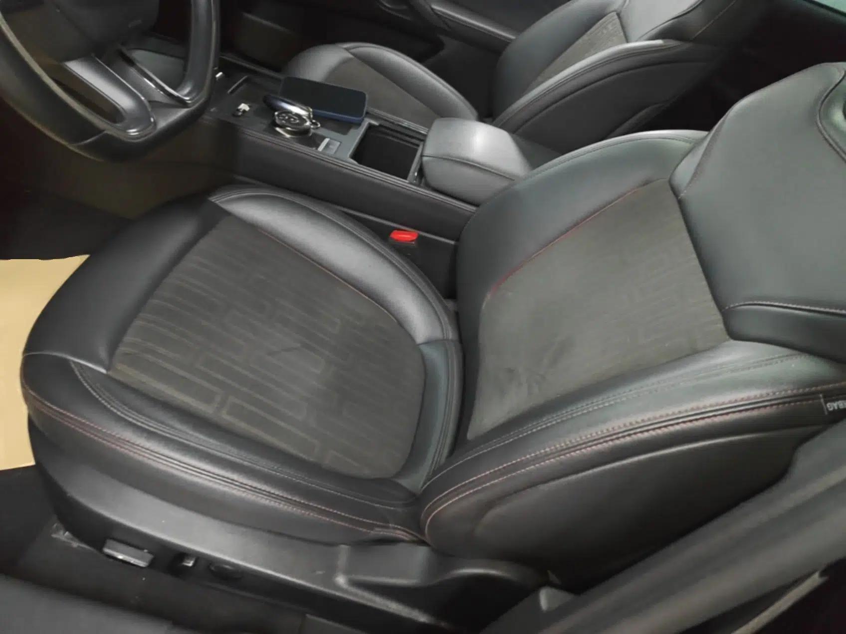 Ford Mondeo 2022 Restyled EcoBoost 245 Luxury Version — миниатюра 17