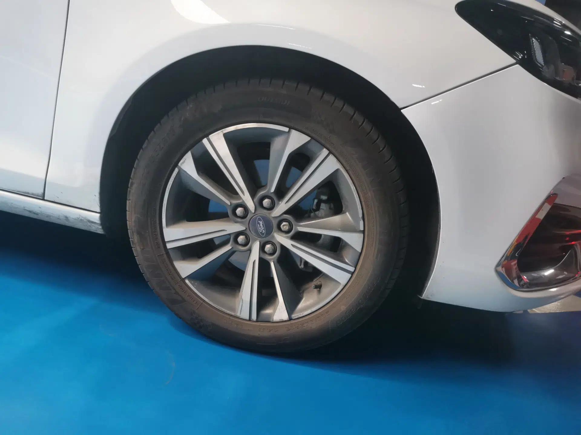 Ford Escort 2021 1.5L Automatic Diamond Edition — миниатюра 8