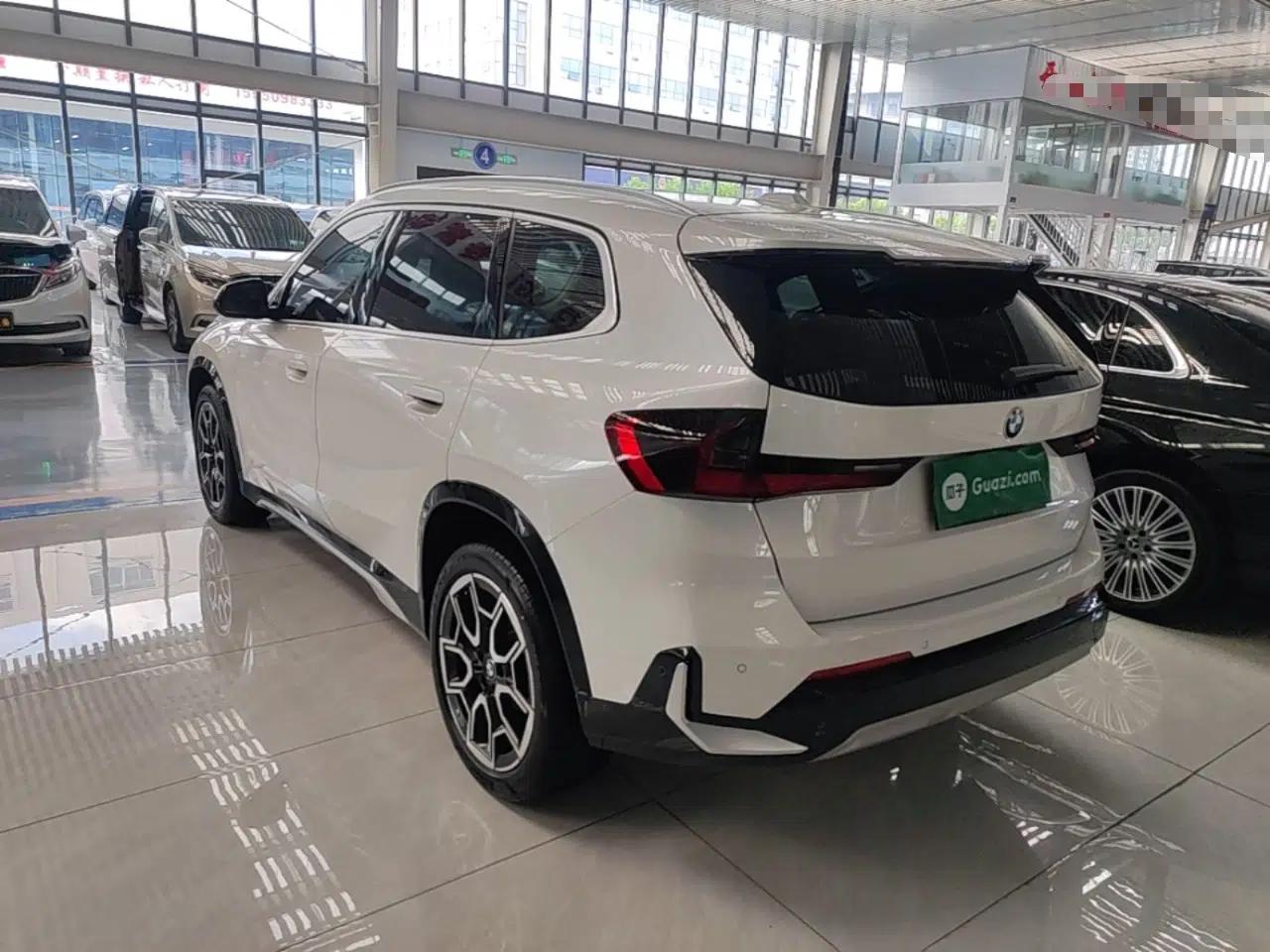 BMW X1 2023 sDrive25Li X Design Package — миниатюра 4