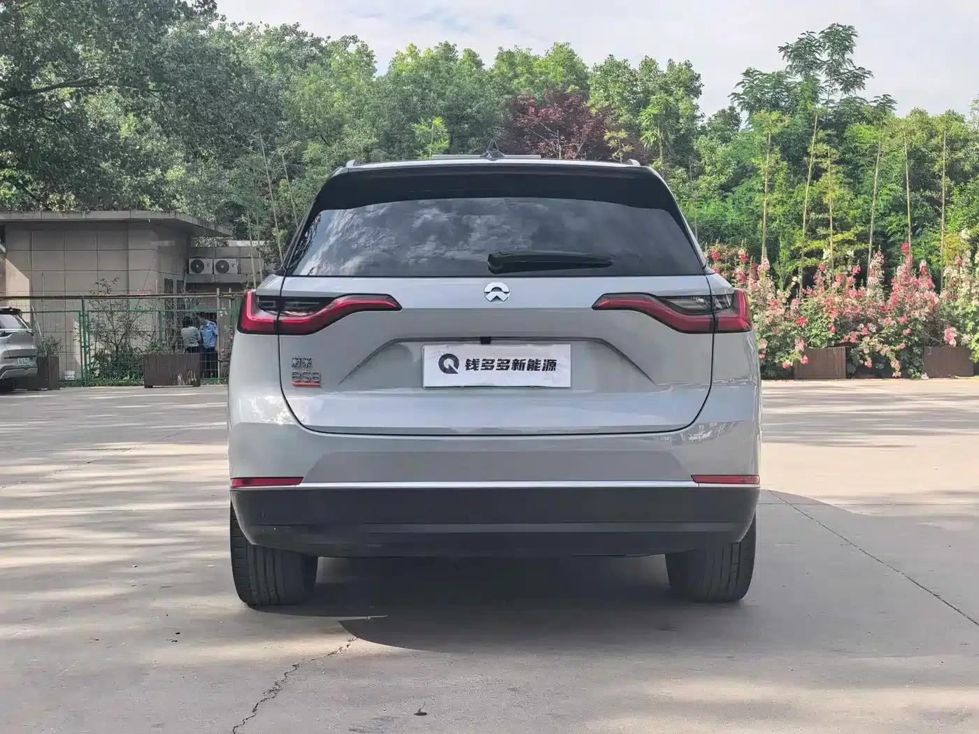 NIO ES8 2020 415KM Signature Edition Six-Seat Version — миниатюра 14