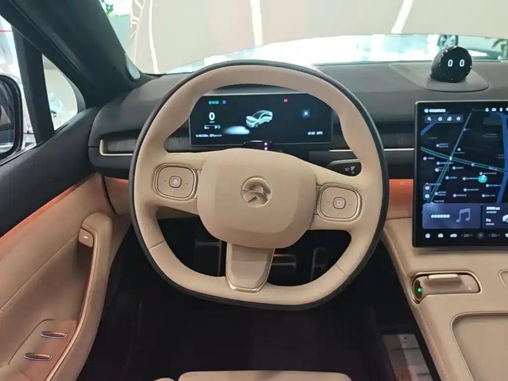 NIO EC7 2023 model 75kWh — миниатюра 11