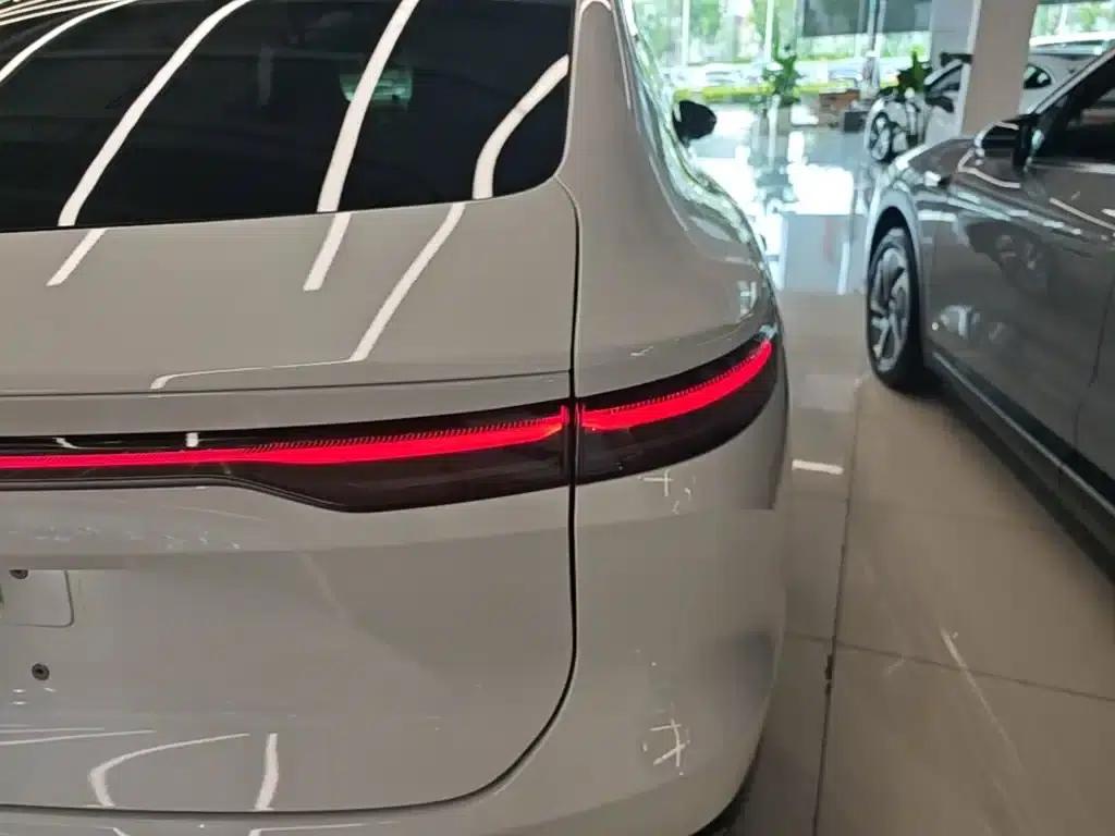 NIO EC7 2023 model 75kWh — миниатюра 8
