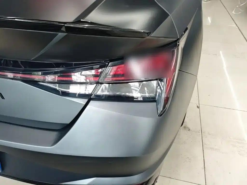 Hyundai Elantra 2022 1.5L CVT 20th Anniversary Edition — миниатюра 8