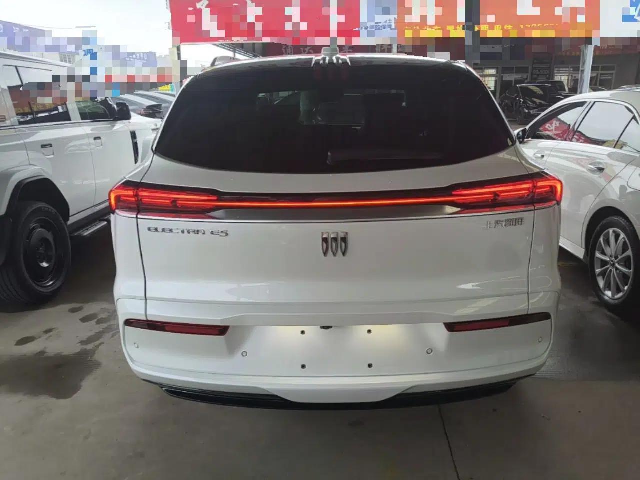 Buick E5 2025 Model 620KM Prestige Edition — миниатюра 5