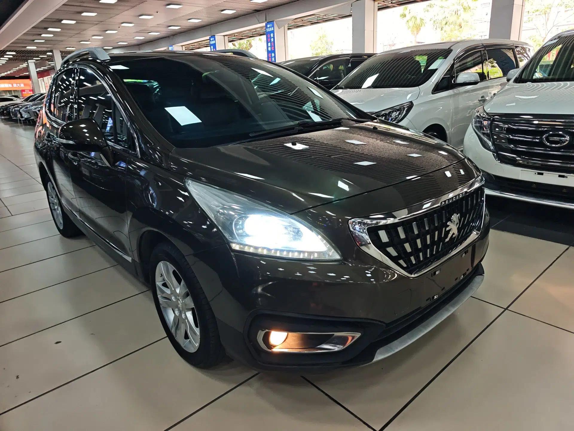 Peugeot 3008 2016 1.6THP Automatic Classic Edition — миниатюра 12
