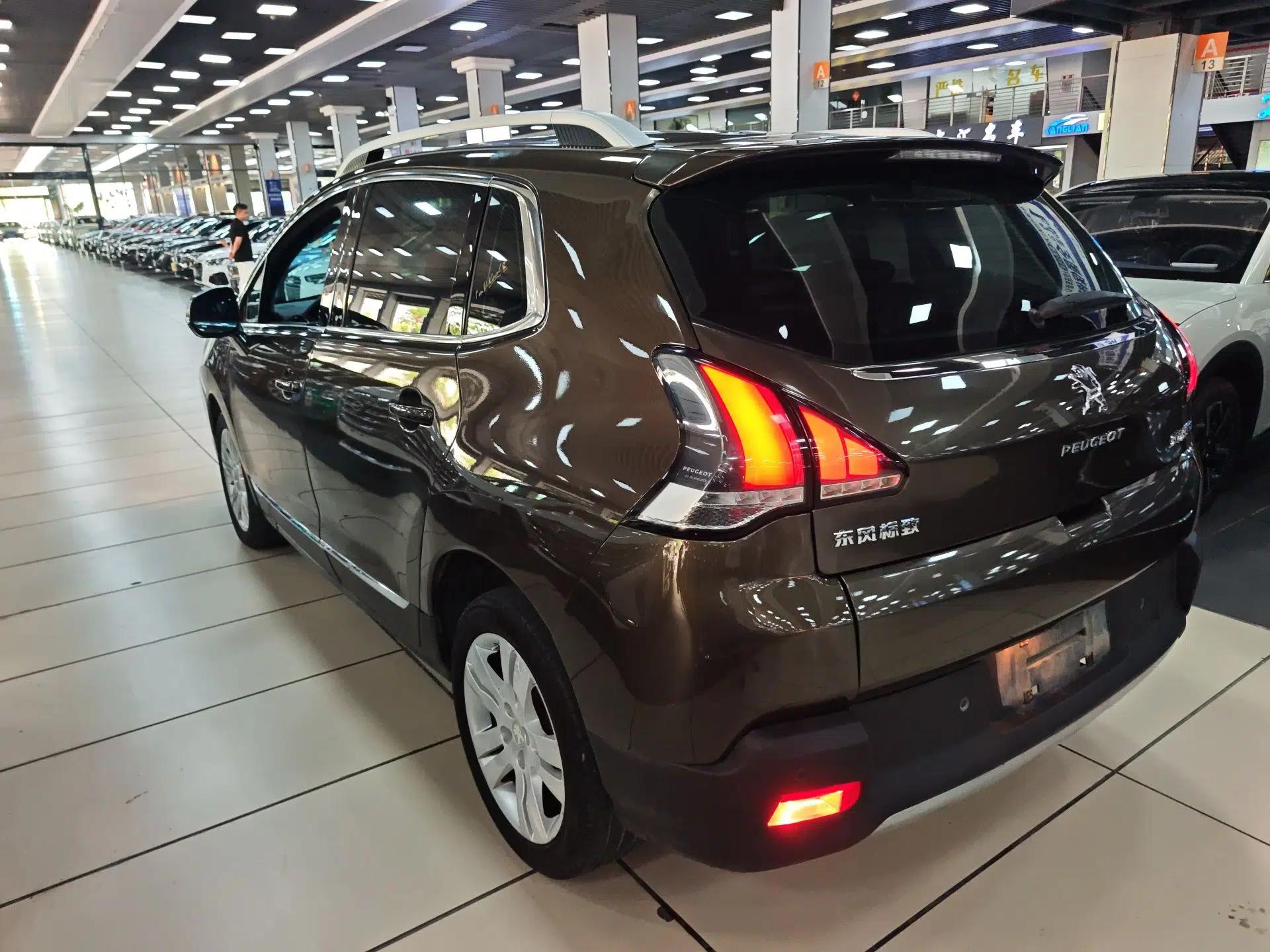 Peugeot 3008 2016 1.6THP Automatic Classic Edition — миниатюра 13
