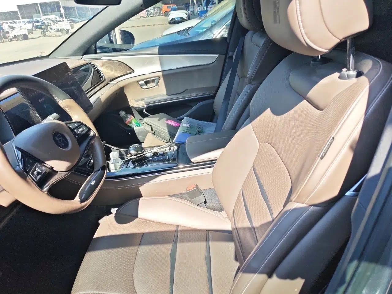 BYD Han 2020 DM Four-Wheel Drive Performance Edition Luxury Model — миниатюра 15