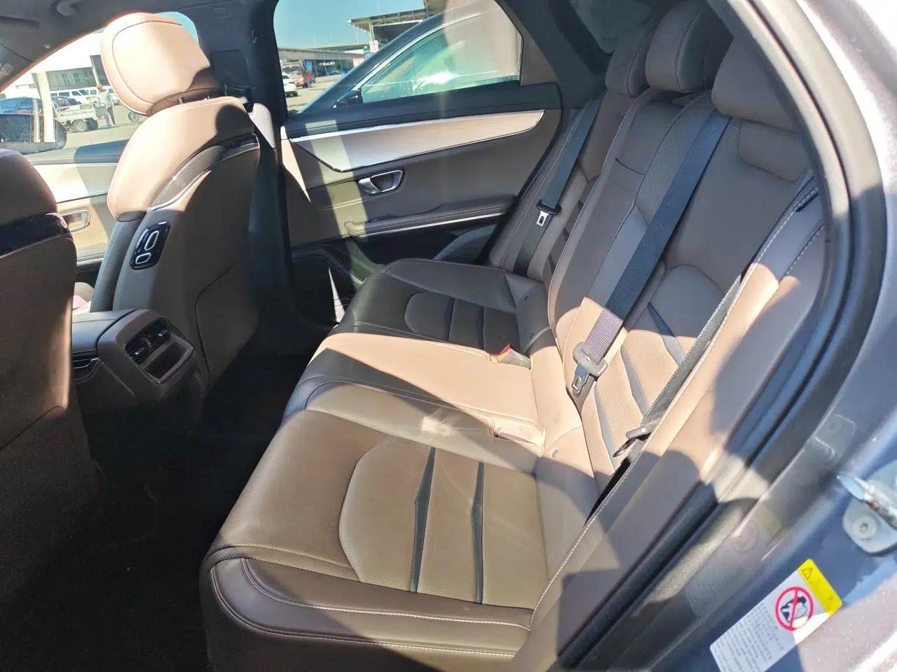 BYD Han 2020 DM Four-Wheel Drive Performance Edition Luxury Model — миниатюра 17