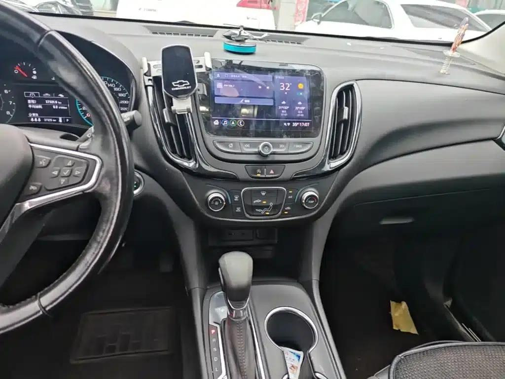 2021 Chevrolet Equinox 535T Cross Edition — миниатюра 13
