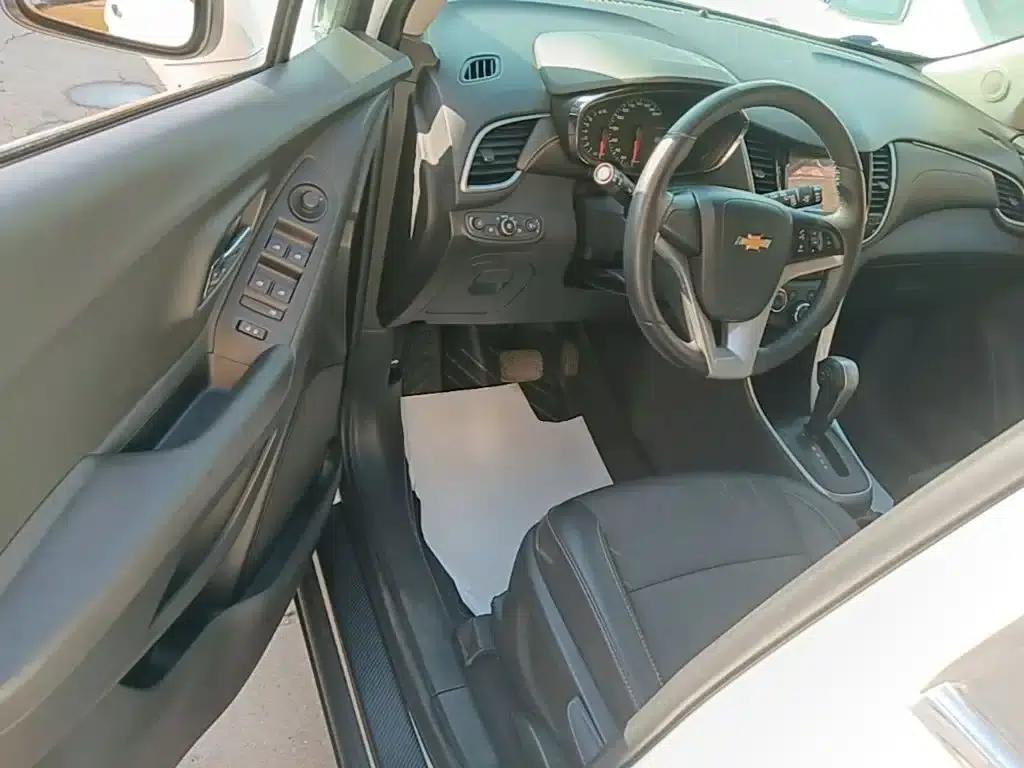 Chevrolet Trax 2018 330T Automatic 2WD Luxury — миниатюра 16