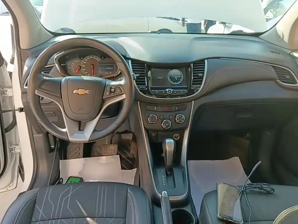 Chevrolet Trax 2018 330T Automatic 2WD Luxury — миниатюра 10