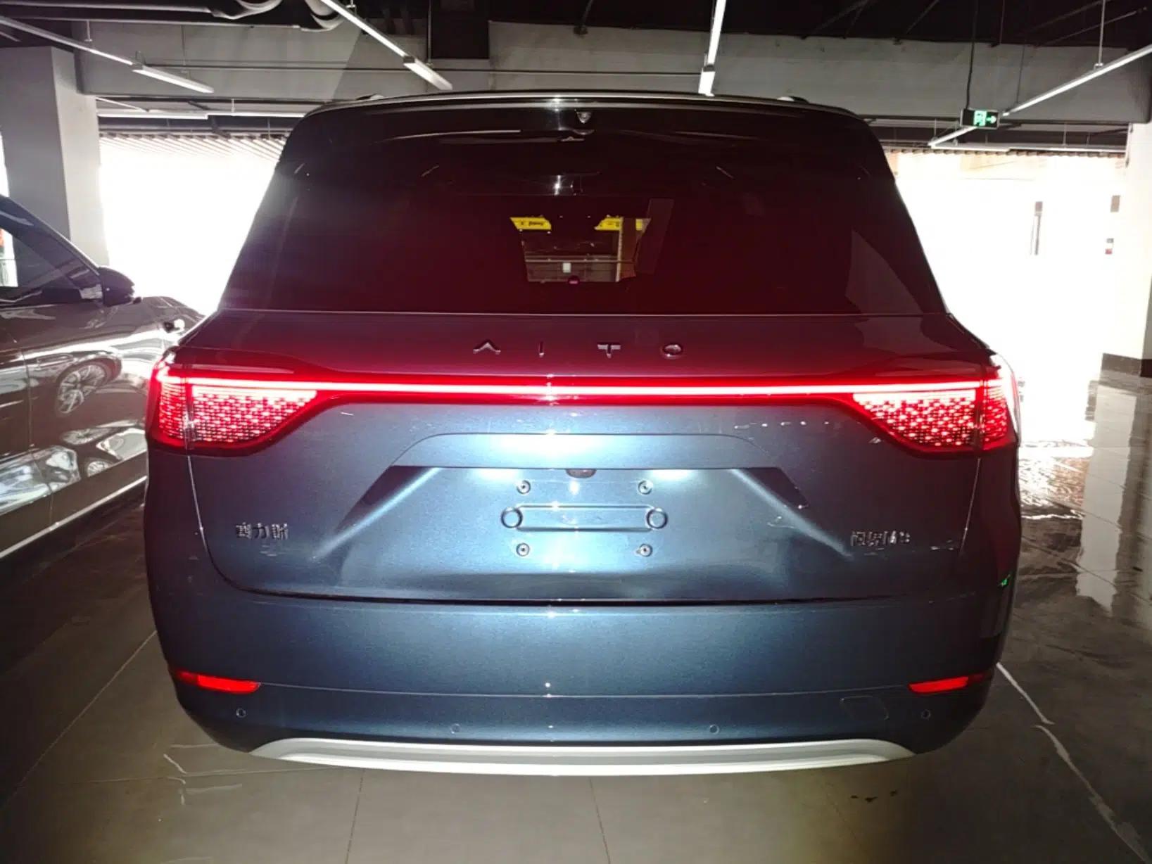 Hima AITO M9 2024 Range-Extended Ultra Version 42 kWh 6-Seater Model — миниатюра 5