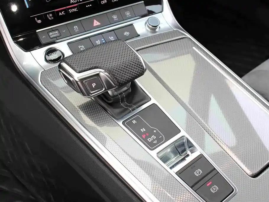 Audi A6L PHEV 2020 55 TFSI e quattro — миниатюра 9