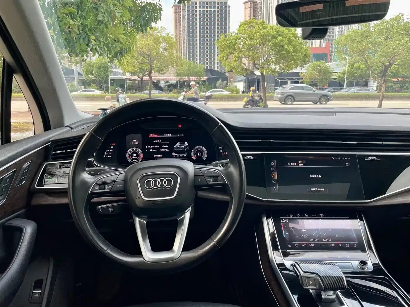 Audi Q7 2021 55 TFSI quattro S line Sport — миниатюра 10